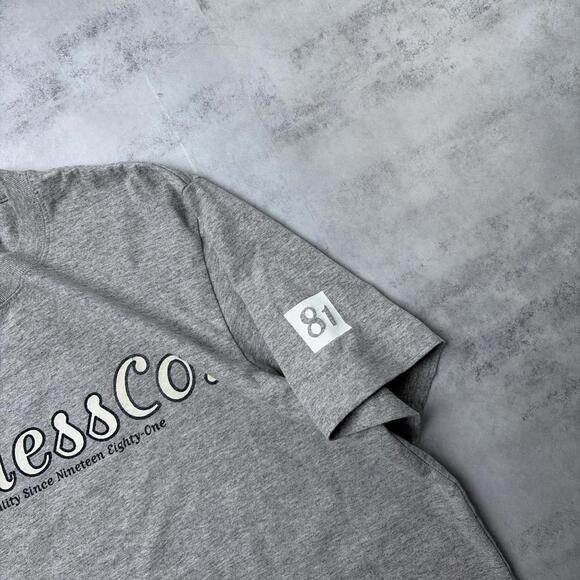 Y2K Grey Guess Grunge Skater T-Shirt - Picture 6 of 7